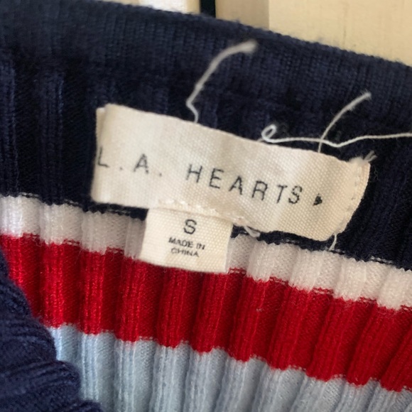 Pacsun LA hearts cropped red white and blue top - Picture 2 of 2